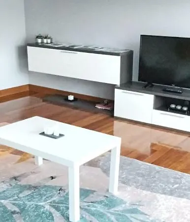 Maiala Etxea-terraza Zona Nueva-wifi Aparcamiento En La Puerta * 베르메오