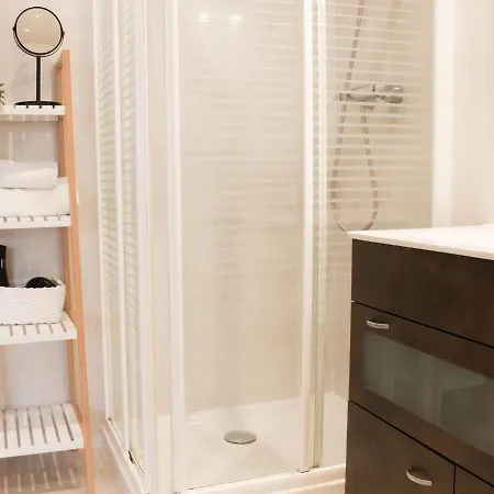 Maiala Etxea-terraza Zona Nueva-wifi Aparcamiento En La Puerta Apartment Bermeo