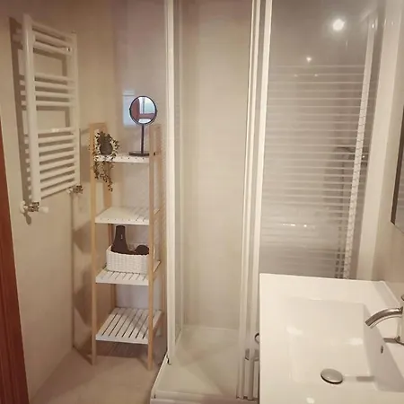 Maiala Etxea-terraza Zona Nueva-wifi Aparcamiento En La Puerta