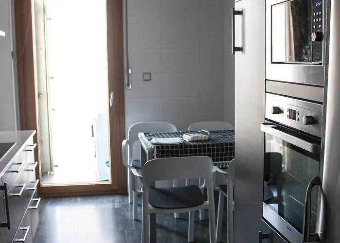 Apartamento Maiala Etxea Terraza-parking-wifi Gratis Zona Nueva *
